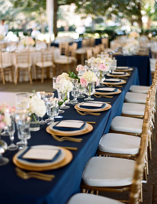 navy-and-blush-wedding-table-setting