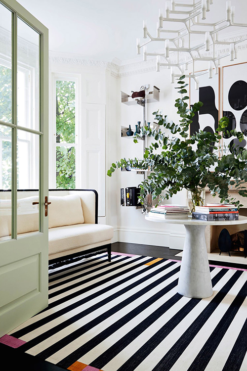 rug-black-white-stripes-modern